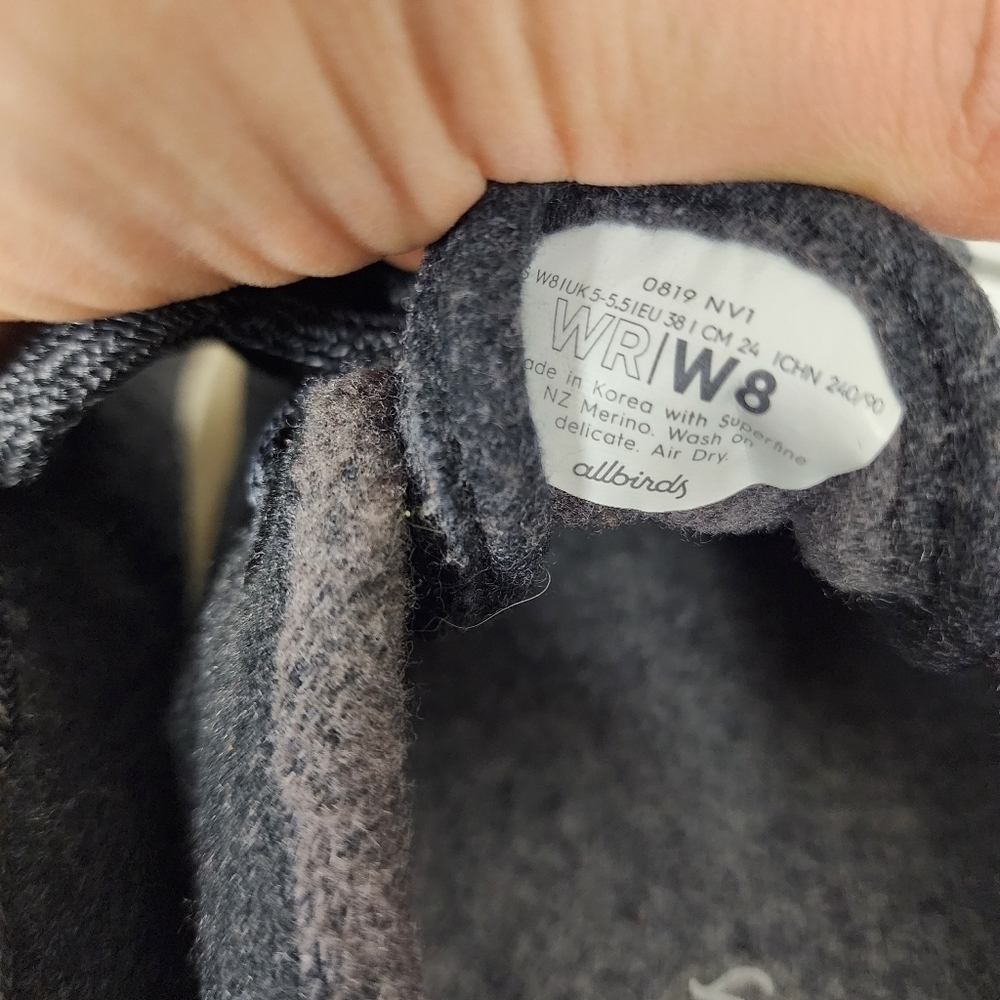 allbirds wool runners, gray, size 8 - Picture 6 of 6